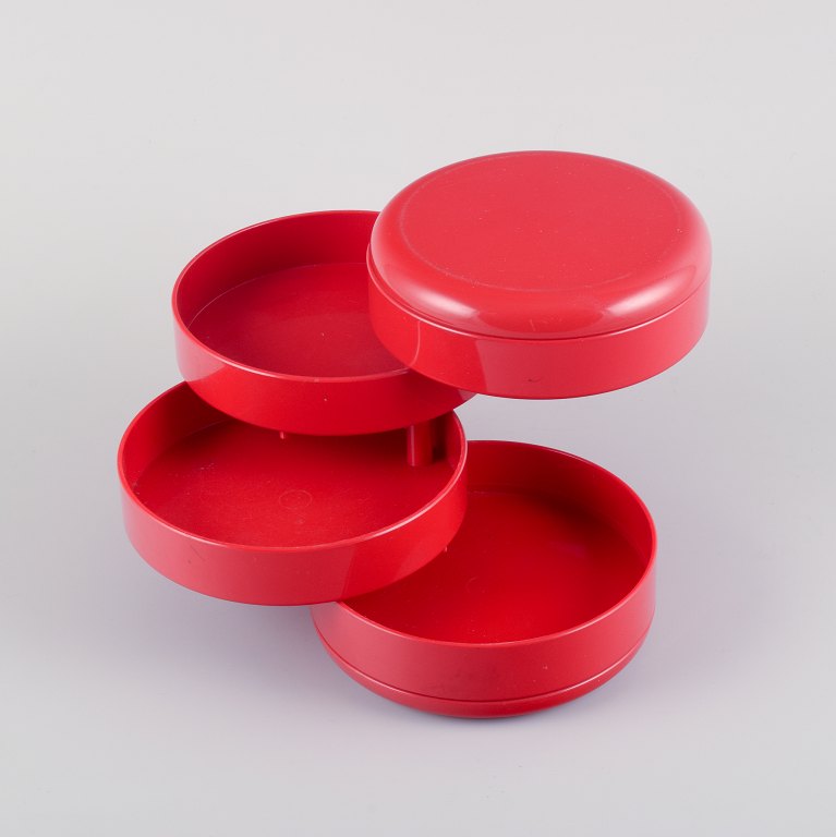 Rino Pirovano, Rexite, Italy, 900 Multiplor.
Italian design. Container in red plastic with four compartments.