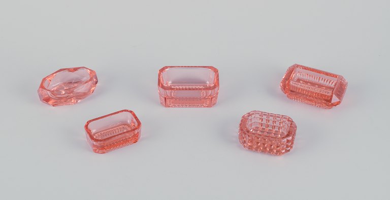 Fåglavik Glasbruk (1874-1980), Sweden.
Five salt cellars in colored glass. Handmade pink glass.