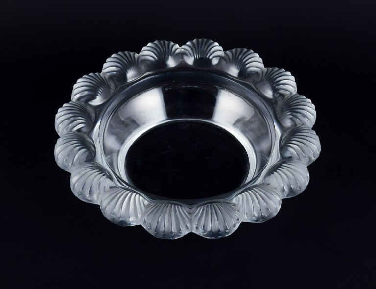 René Lalique, Frankrig. "Pornic" skål i kunstglas designet med muslinger.