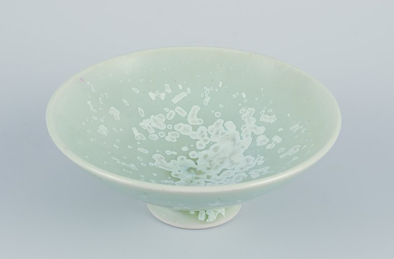 Sven Hofverberg, Swedish ceramicist, own studio.
Unique ceramic bowl.