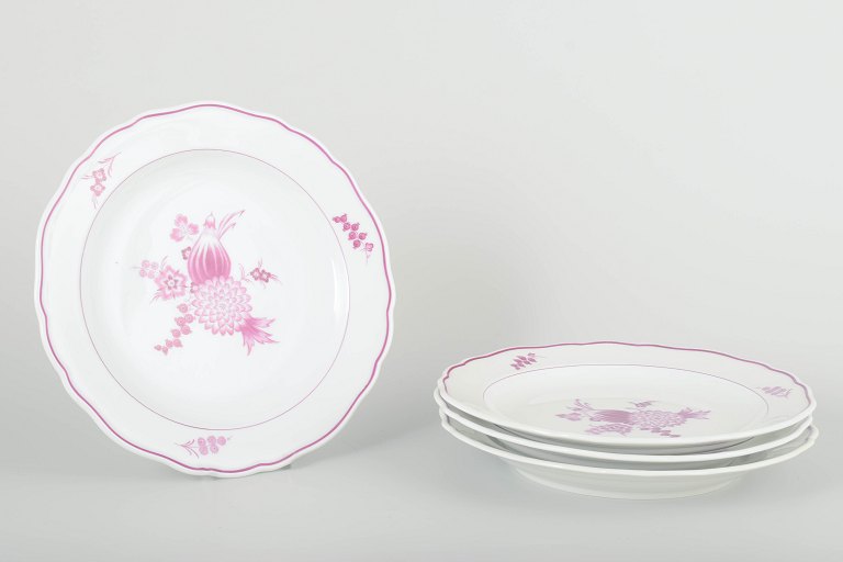 Meissen, Tyskland
4 frokosttallerkener, 1930’erne.