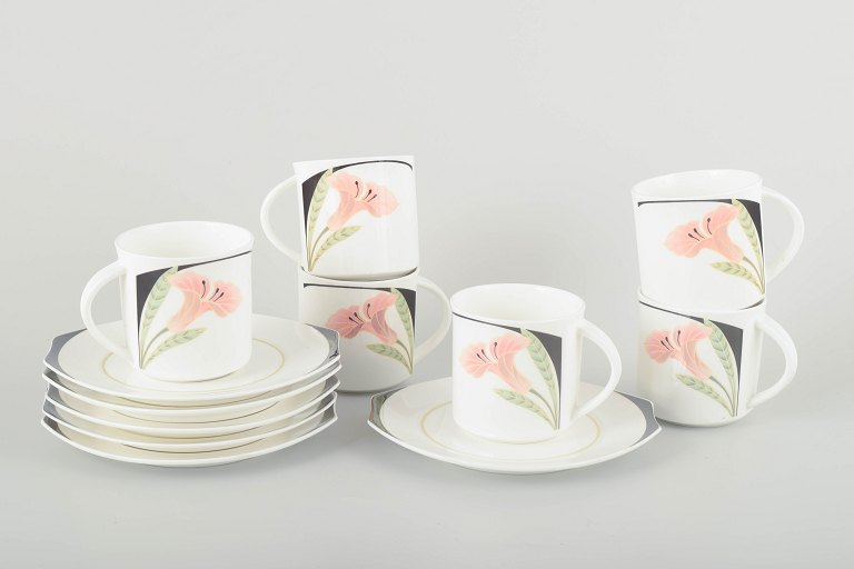 Villeroy & Boch
6 kopper med underkopper “Iris”, 1980’erne.