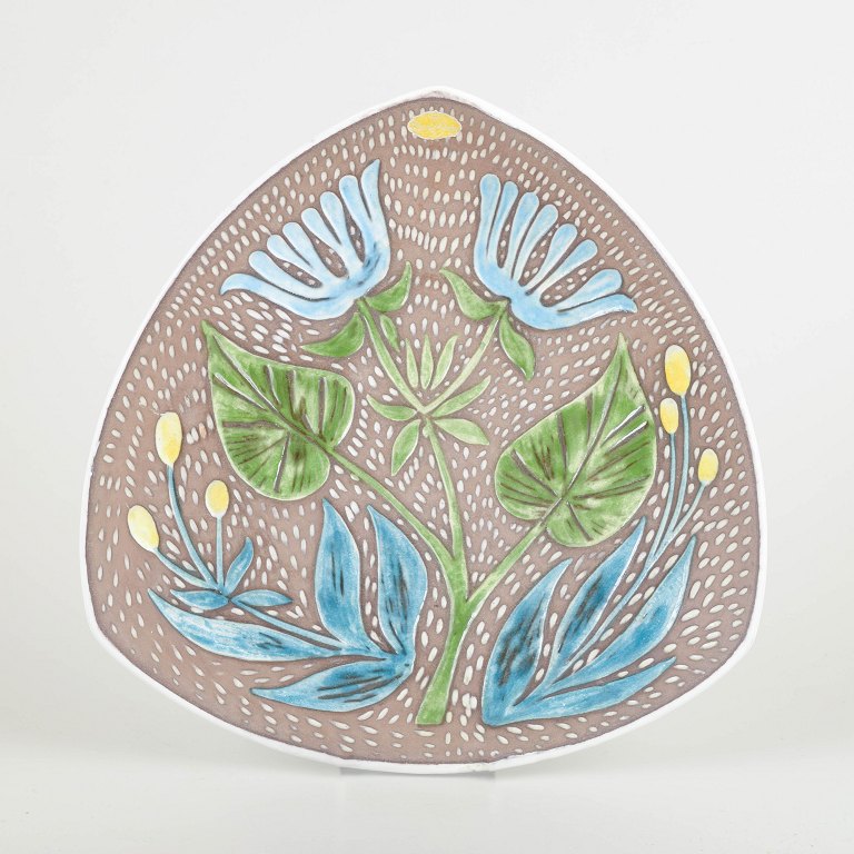 Mari Simmulson for Upsala EkebyTriangulært dekorationsfad, 1960’erne.