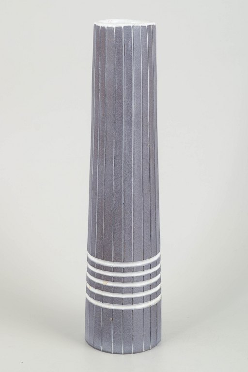 Ingrid Atterberg for Upsala-EkebyVase “Vinga”, 1960’erne.