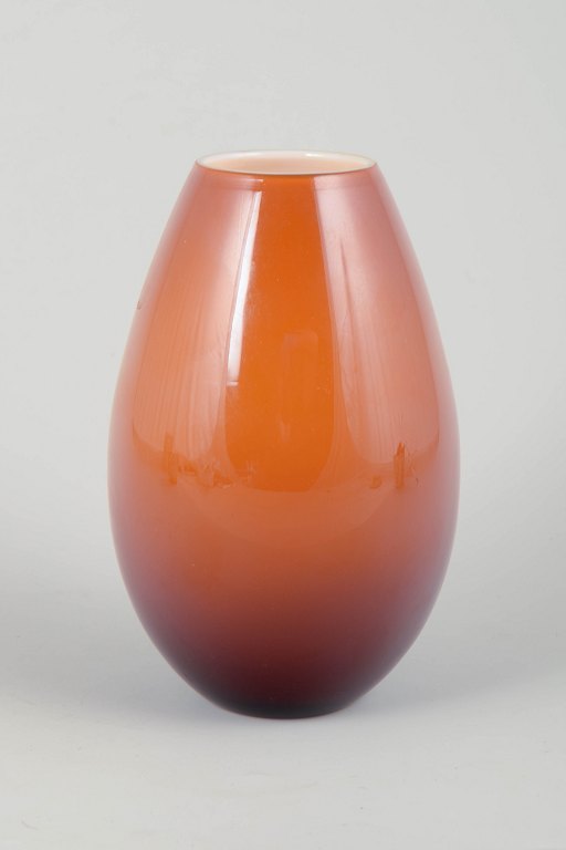 Peter Svarrer for Holmegaard“Cocoon” Vase, 20. århundrede.